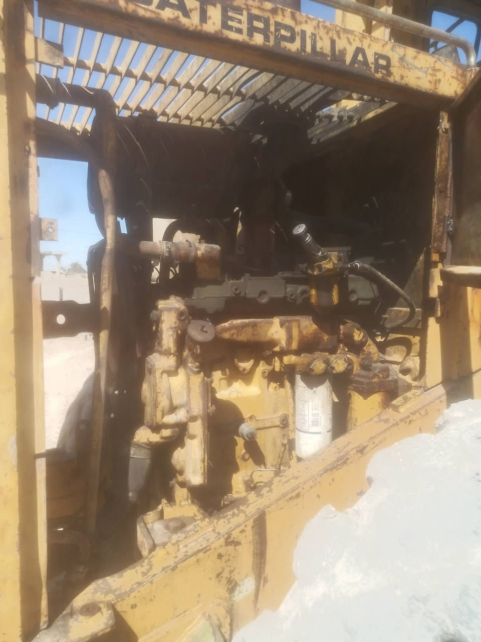 السلام عليكم محرك ففتي كتر 4 سلندر بخاخ للبيع مكان الأنبار الكرمه  ***********
