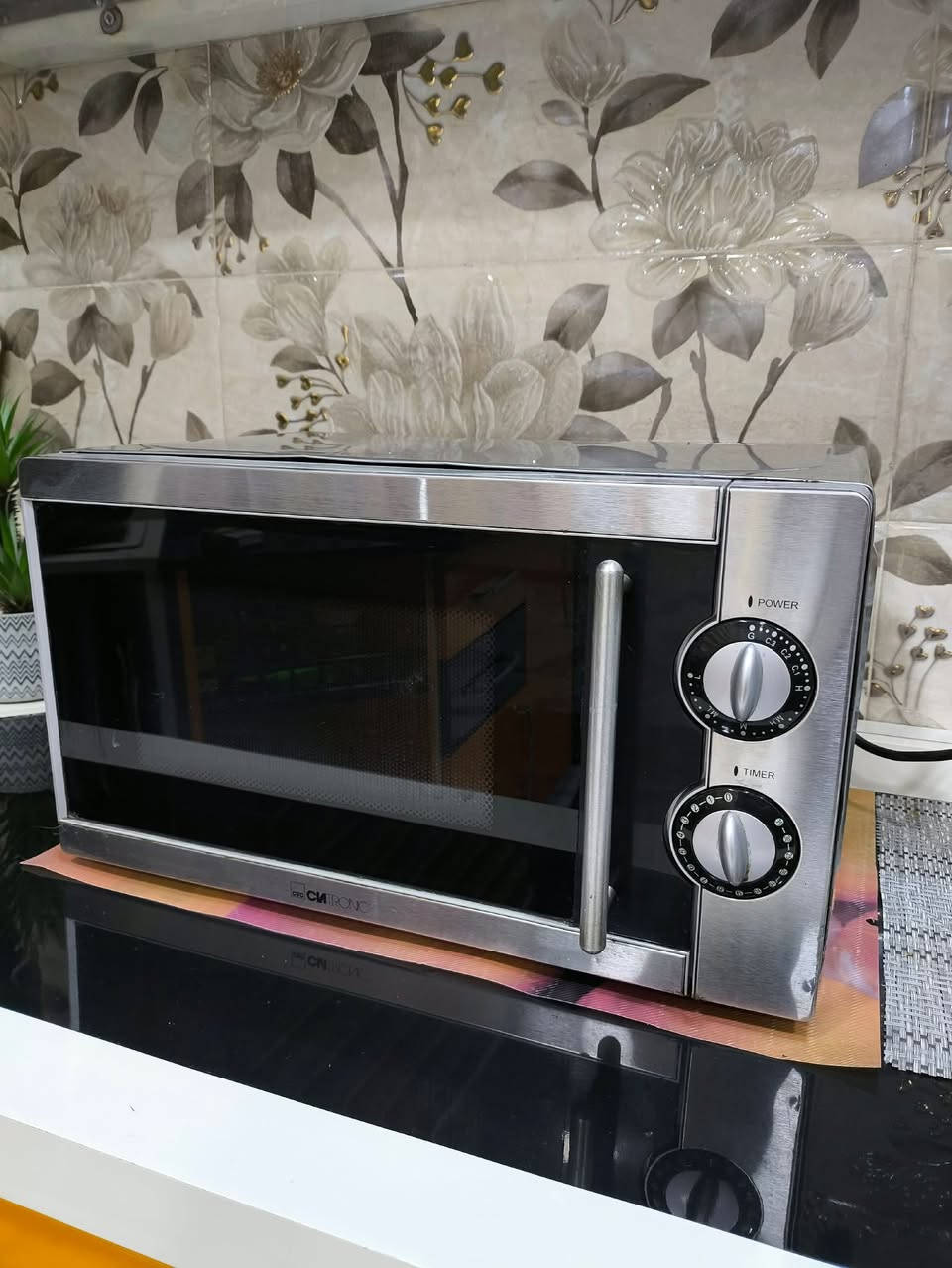 اغراض للبيع


**إذا كنت صاحب هذا الإعلان وتريد حذفه لأي سبب، رجاءا أرسل رسالة إلى الدعم الفني**