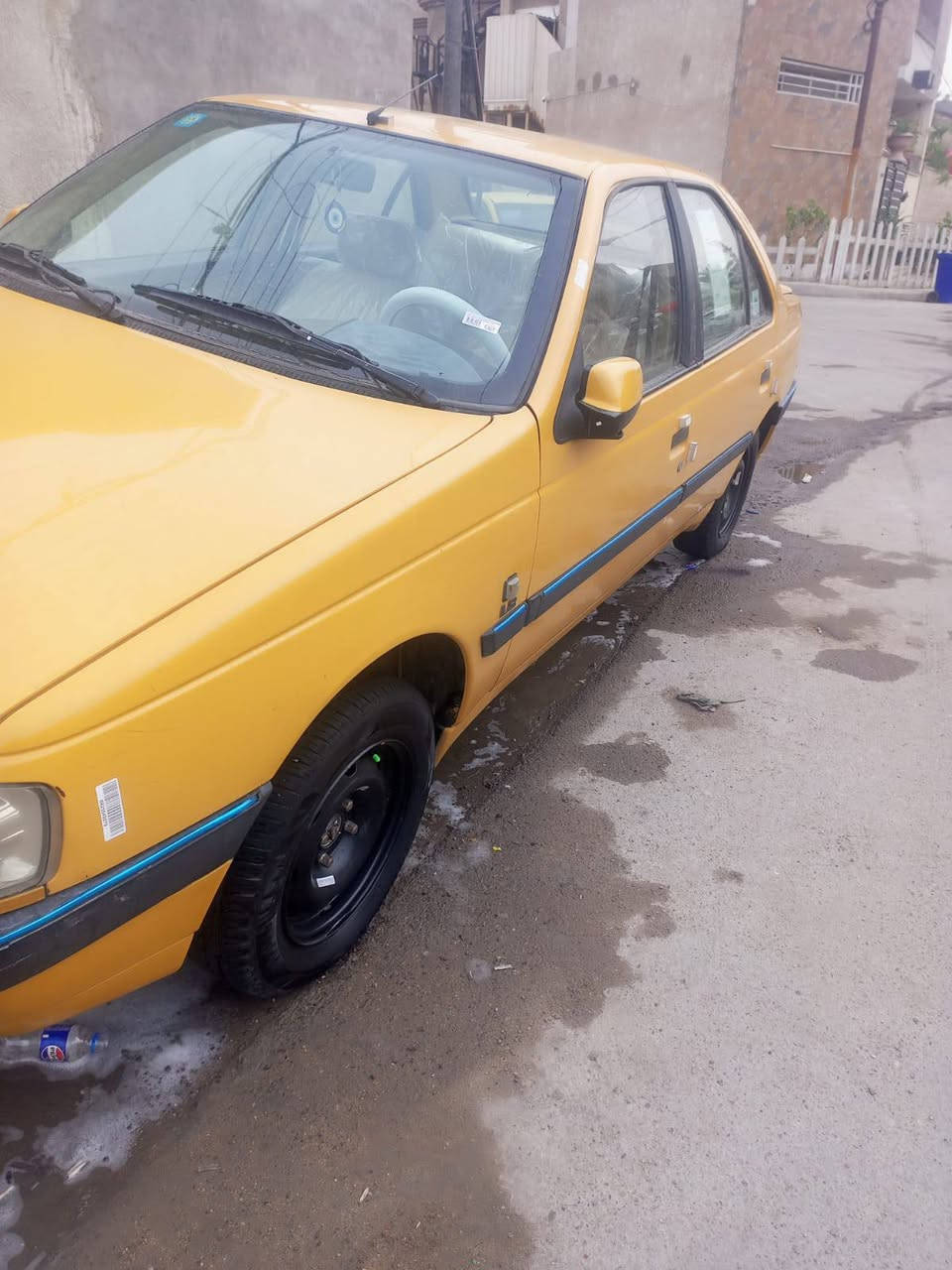 السلام عليكم بيجو لميس موديل 15
كفالة عامة مصفرة هية وغرامات 
هزة جديدة السعر 49 قفل
***********
