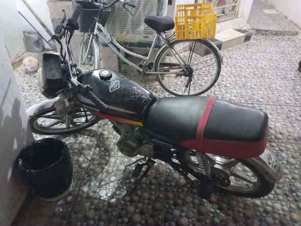 سلام عليكم دراجه البيع سعر 350 بيه مجل مكلف بل نشر هاذه رقم صاحبه ‏‪***********‬‏
