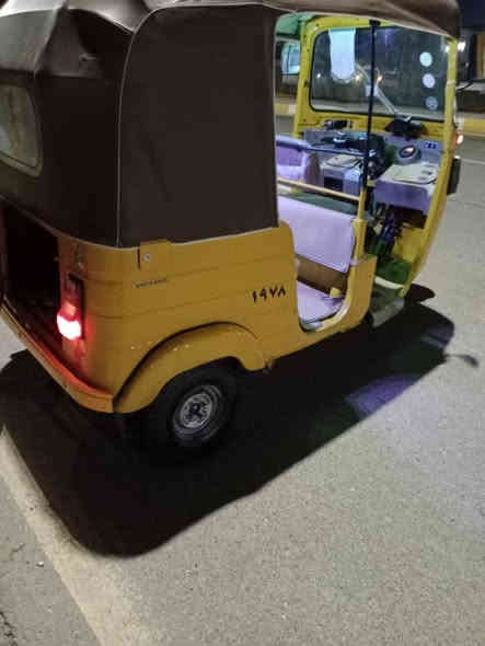 السلام عليكم تكتك للبيع 20شهر10 أوراق أوراق تكتك حلوه مصبوغه عام جماليه بيه بارد فوگ من الجاملغ  جادر جديد جادى صفح جديد دوشمه جديده مكينه مجفته تجفيت شركة تايرات جدد تكتك خير من الله 5500 وبيه مجال حك الجيه مكانه واسط الكوت للاتصال  

***********
