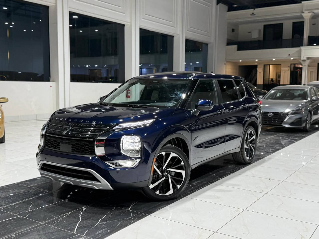 𝑴𝑰𝑻𝑺𝑼𝑩𝑰𝑺𝑰  𝑶𝑼𝑻𝑳𝑨𝑵𝑫𝑬𝑹  𝑺𝑬  𝑨𝑾𝑪  ‏4x4
موديل  2024
محرك 𝒄 𝒄 2,500 
فول مواصفات
بانوراما
دبل اكسل
بصمة
٧ راكب
كيج اليكتروني
كشن جلد
كشن تدفئة
ابواب بصمة
ابواب بردة
نظام كاميرا ‏‎  °360 
لايتات ليد زينون
حساس امامي و خلفي
رادار امامي و خلفي و جانبي
بريك بصمة
صندوق شفت 
مراية شفت كهربائي 
سيارة بونيد صبغ
بدون دواخل
مسافة 36,000 𝑴𝒊𝒍𝒆𝒔
سيارة موجود اربيل

رقم شاصي

JA4J4VA82RZ013345

☎️ 
*********** ||||| ***********
0773///577//55//77

#𝑴𝑰𝑻𝑺𝑼𝑩𝑰𝑺𝑰 #𝑶𝑼𝑻𝑳𝑨𝑵𝑫𝑬𝑹 أربيل, العراق
