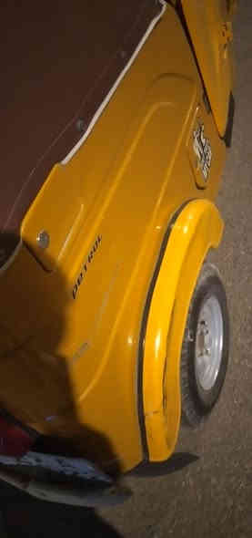 سلام عليكم تكتك ٢١ رقم وسنويه تحويل ثاني يوم تكتك حلوه بدون خياسات ولاضربه ومكينه بلادي ماملعوب بيها سعرها ٦٧٠٠ وبيها مجال شي بسيط 
رقم /***********
