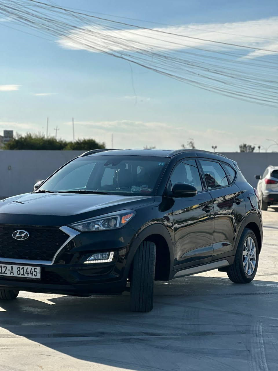 توسان ٢٠١٩ للبيع وارد كندي
ضرر بابين ودوسة 
بجم كبس 
محرك كير شرط 
محرك جي دي اي 
مواصفات رادارات 
كشنات هيتر 
دفع رباعي اعلى نظام H track
112 k ماشية 
السعر 175 وبيها مجال سيارة نظيفه جداً
للاستفسار اكثر تواصل   ***********
