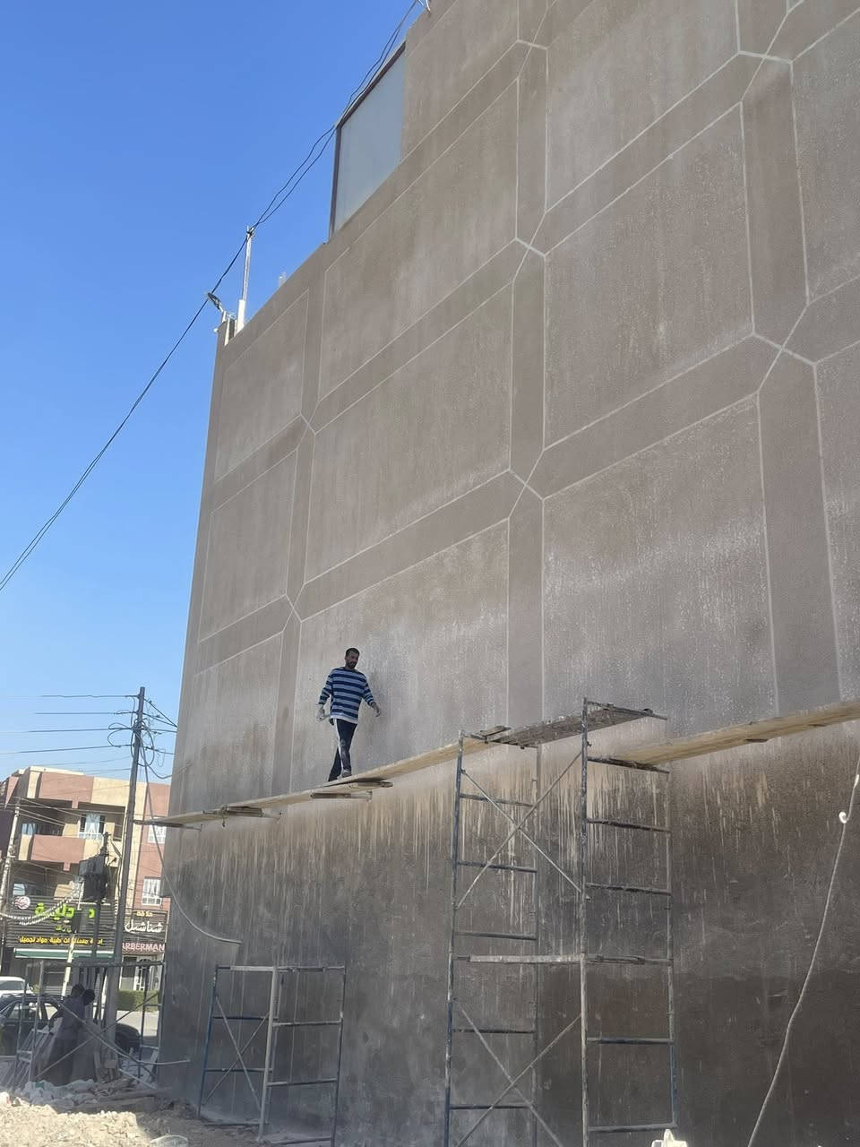 ‏خلفه لباخ متفرغ ديكور واتش يات مساطر الدخل لو بوسين***********
