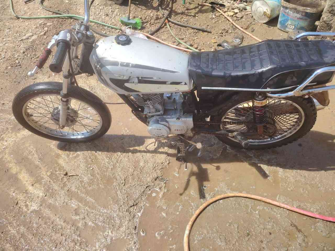 برات شغل مل روحه وجيه سعرو 150قفل قفل وهذا رقمي ***********

