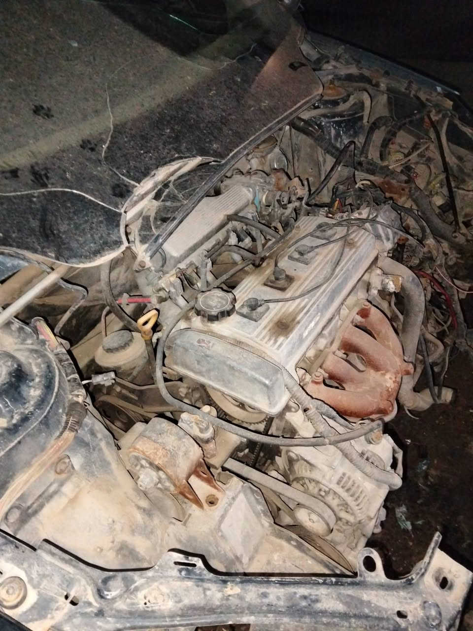 السلام عليكم تحويره كامله كورلا 1600 بدون ضفيره طافيه اشتريت سياره محوريها وفتحتها منها اريد ارجعها بلاد المكينه محوريها وما مشتغله يمهم فريتها بيها وكم قوي وما اعرف سعرها
مكاني دوره 
***********
