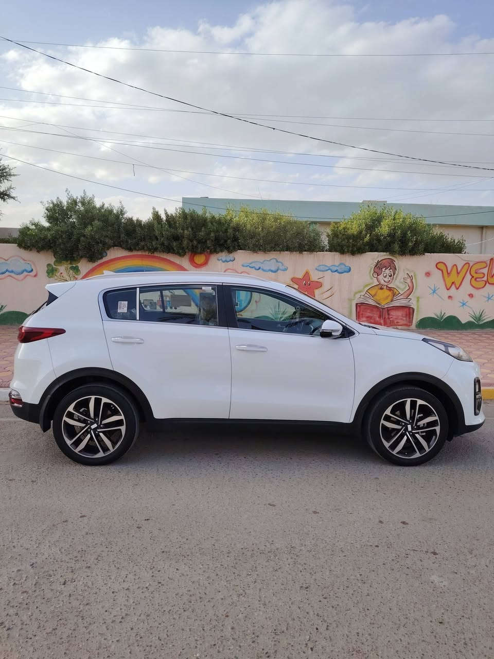 للبيع  كيا  سبورتج  2020
خليجي استلام شركه الدوليه

سويج   حساسات  اماميه وخلفي

شاشه كار بلاي 

محرك 2000 دوش

رقم بغداد بسمي

مكفوله  من  صبغ   والتبديل.... فقط بارد بسيط 

السعر  196

***********   

مكاني   بغداد   حي اور    او شارع فلسطين
