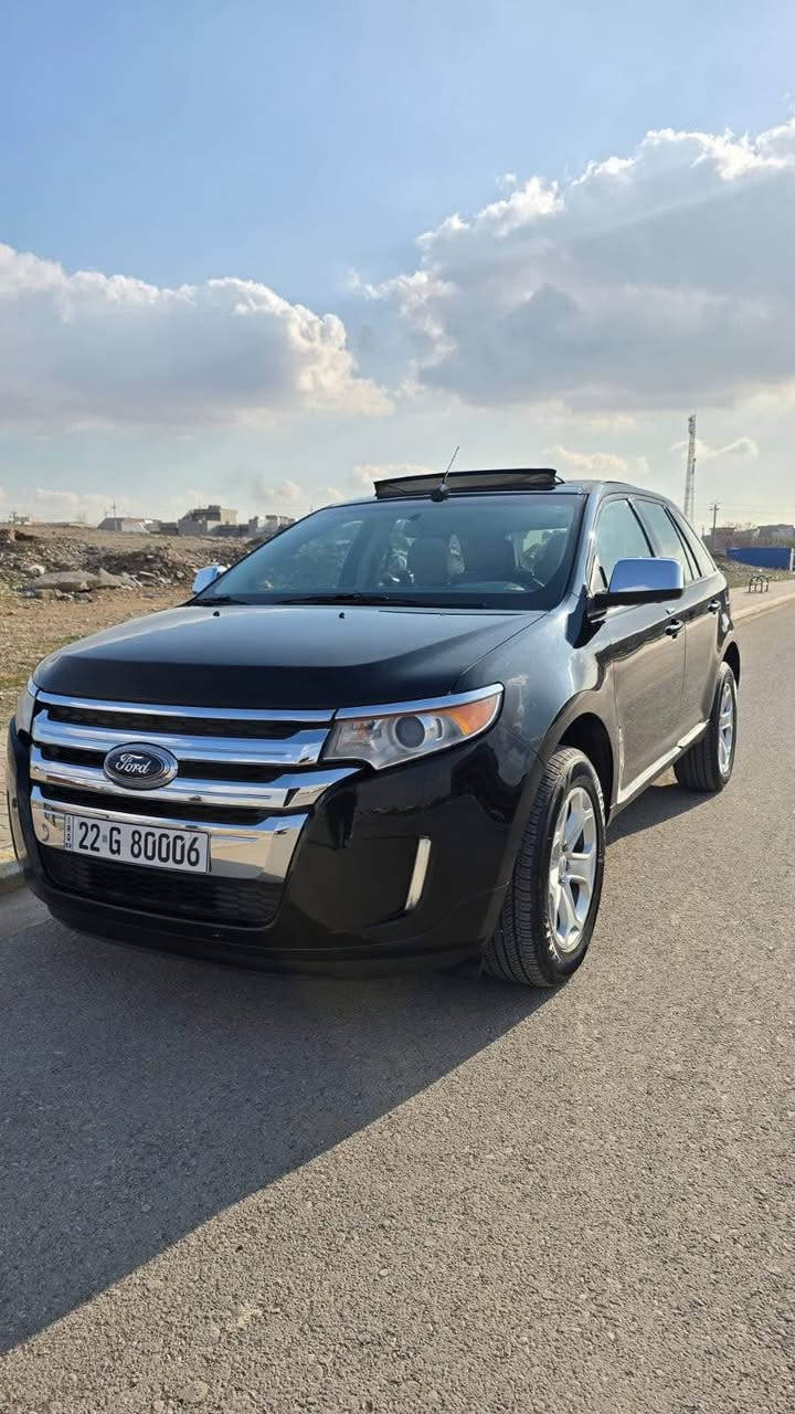 فورد ايدج 2013 شركة نيفا فئة SEL للبيع 
المواصفات
شاشة امامية كبيرة
سقف بانوراما
كوشن جلد +هيتر
ABS
تاخم تاير جديد 
صدر جديد
السيارة مابي اي مصرف كله جديدة
الباب الامامي جهة السايق صبغ وهذا بسبب شخط وبي شبر بارد
السعر 135$ مجال قليل 
*********** أربيل, العراق
