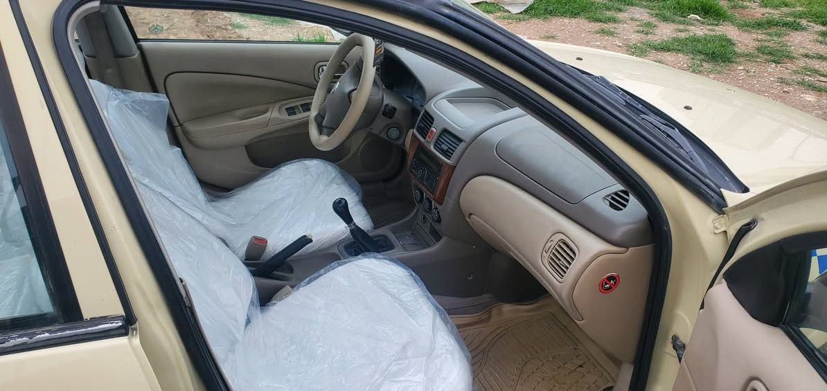 سه نی ۲۰۱۰ بی بویاخ سونه رم داناوه  یه ک په له کارتی هه یه پیش و دوای که پسه ده رگای دوای سه کن توزی ساردی هه یه له گه ل چه ملخی پیشه وه سه نه وی ٦مانگه به سرچوه تازه پیش و دوای داگیراوه گیر و مه کینه و ته برید ته حویل به شه رت ۱۱۰ گه لاو معامه له ***********
