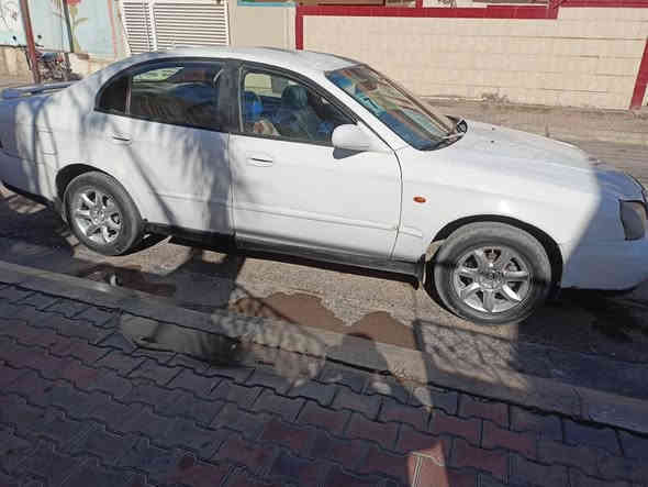 سلاو هاوريان ئه م سياره يه بو فروشتن داوى ليكنزا موديل 2002 سياره يكى بى عه يبو كه م مه سروفه ئارم پلاستيك سعرى 22 گلا هه ركه سى ويستى تلفون بكات له كفريه *********** كيفري
