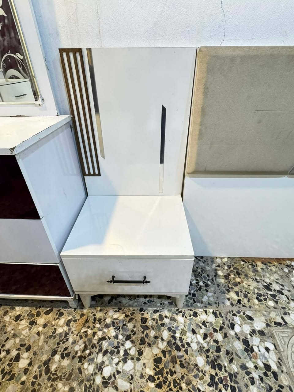 غرفه نوم تركيه 5 قطع  نضيفه كلش سعرهه 400


**إذا كنت صاحب هذا الإعلان وتريد حذفه لأي سبب، رجاءا أرسل رسالة إلى الدعم الفني**