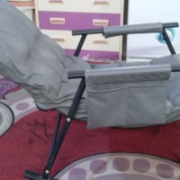 كرسي هزاز • مستعمل • الزعفرانيه