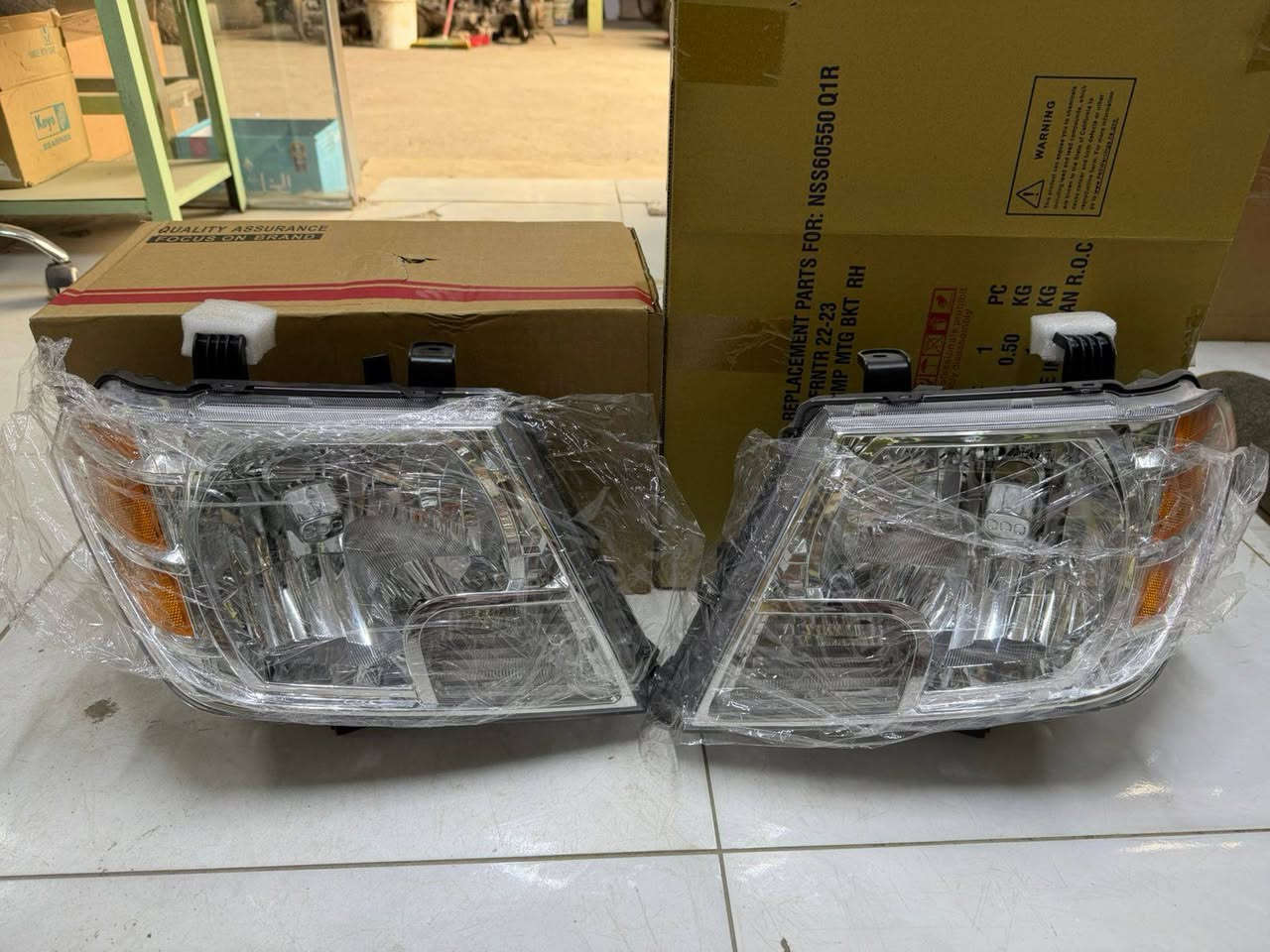 السلام عليكم اتوفر لايتات  تجاري  PRO/SV مديل قديم درجه اوله
للتواصل على الرقم التالي

***********

***********
