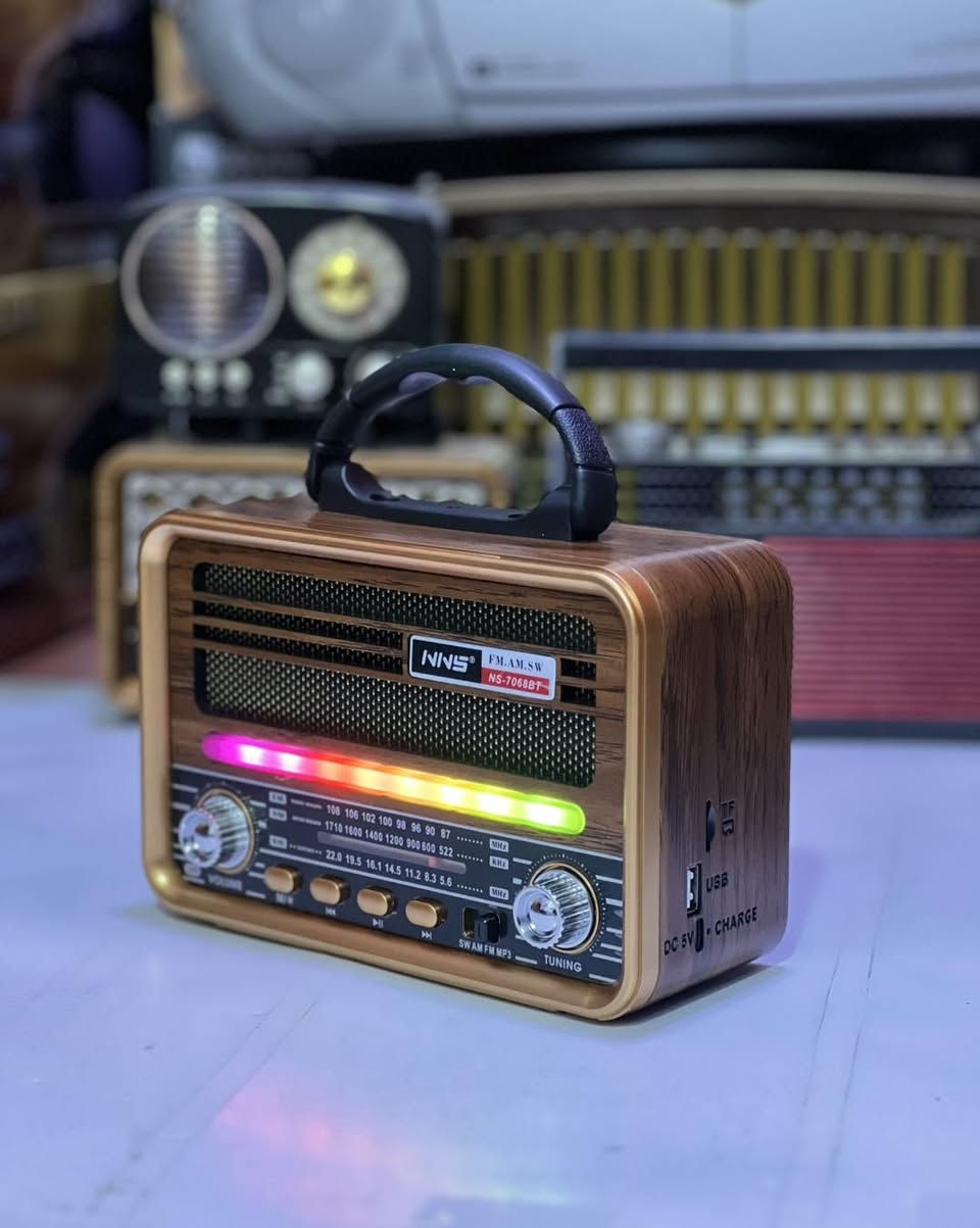 بمزيج بين ماضينا الجميل وحاضرنا الانيق 🌹
توفر اشكال متعدده من الراديو بثلاث موجات 
بطراز حديث وانيق مزود بفلاش ورام وبلوتوث 
يشتغل شحن وكهرباء 
متوفر توصيل لجيمع انحاء العراق الحبيب #الجميع


**إذا كنت صاحب هذا الإعلان وتريد حذفه لأي سبب، رجاءا أرسل رسالة إلى الدعم الفني**