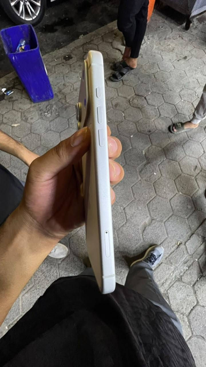 ايفون 17 pro Max
شريحة فعلية AZ
استخدام قليل
30مرة مشحون
ابيع جوه السوك
للتواصل واتساب
***********
وشرح باقي التفاصيل
مكاني بصرة
يوجد توصيل
