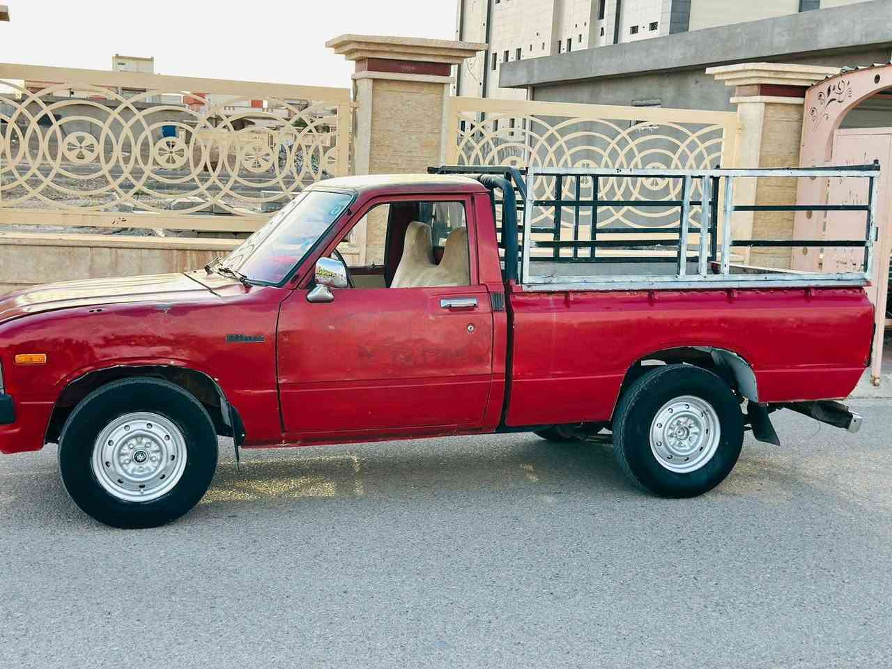 السلام عليكم سياره بيكم لل بيع مديل 82 جاهزه من كلشي نضافه فول كير مكينه اكسل كشر دوشمه تايرات تخم كله جديد رقم جديد ابسمي تحويل ثاني يوم العنوان ديالى قضاء قرتبه لل اسفسار اتصل ***********
