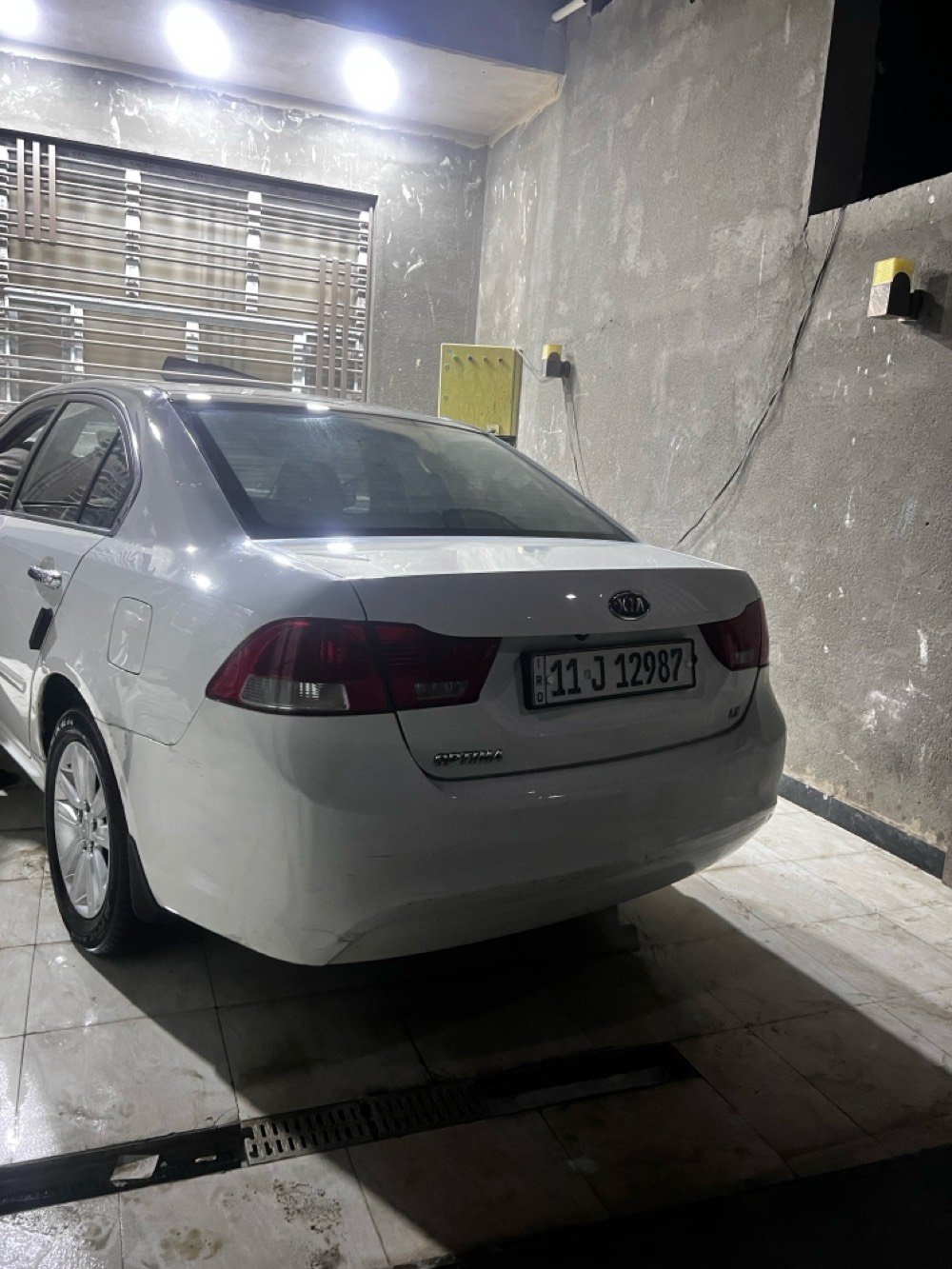 سياره اوبتما 2009خليجي مكفوله كير ومحرك وماشيه 425الف سياره خير من الله سعره بي مجال مكان السياره ناصريه مركز 