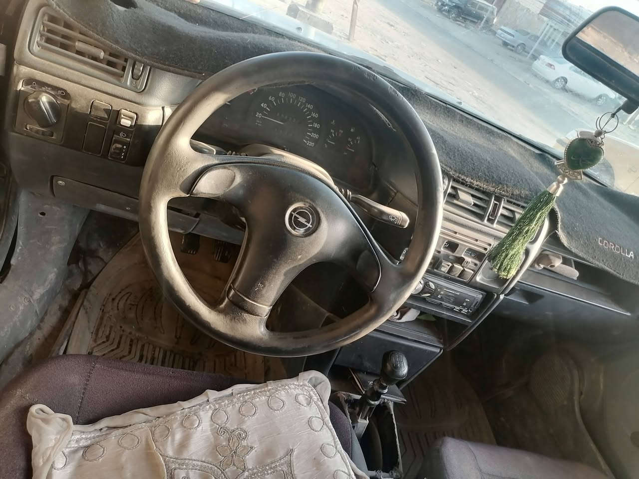 اسلام عليكم للبيع فكتره موديل 1990 السياره جاهزه مكينه كير حداديه رقم بابل سنويه صاقطه 
السياره جاهزه من الدعاميه للدعاميه مصبوغه عام بدون حادث السعر 30 وبيه مجال بصيط 
مكاني الدوانيه مهناويه *********** غير متواجد عل فيس
