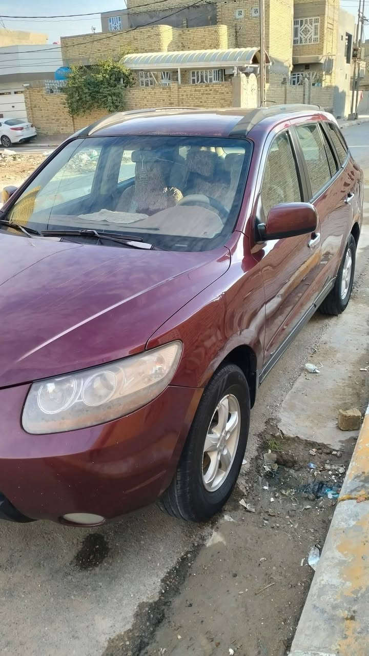 بيع مستعجل... سنتافي ٢٠٠٨ رقم بابل انكليزي  باسمي تبريد ثلج ٥ راكب مكفولة كفالة من الضربة شواصي تكم  سيارة ليبل واحد على واحد  محرك كير كفالة  السعر١١٠وبيها مجال للاتصال ***********  سيارة جدا نظيفة بيها قطعتين رش صبغ بدون معجون اثر شخوط فقط قطعتين رش صبغ
