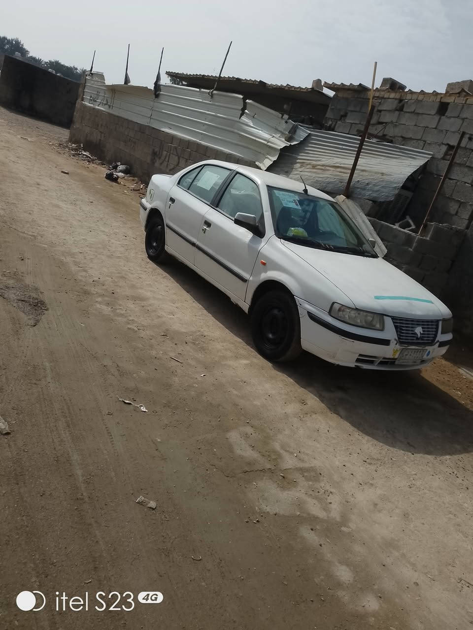 سلام عليكم سياره سمنت موديل 2010 سياره حلوه منكل نواحي صدر وتخم تاير جديد شاشه كهربيات كله شغاله وكشره جديد تبريد ثلج كير جديد مكينه لاصرف ولا بخار بس بيه شويه بوش سياره عليه غرامات 1400 ورعيه يطلب ورقه علتحويل اني اخذ صافي 25 ورقه صافي هذني وره لمشتري مكاني بغداد مراوس مروس ماروس بس بيع نقد قصط ما بيع رقمي ***********
