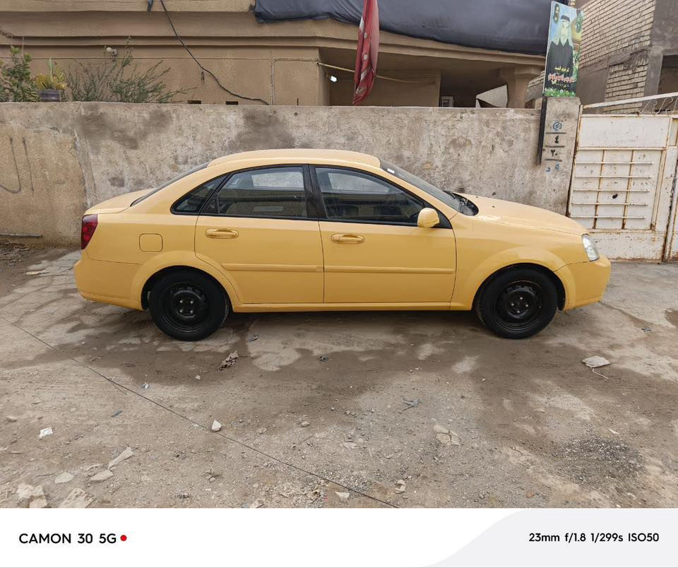 السلام عليكم
لبيع سياره أوبترا 2012
مكينه بيه صوط كير مكفول  سياره نظيفه جدا وكاله مكلف بالنشر المكان ناحيه آلوحده قرب بسمايا السعر ٦٢ وبي مجال رقم صاحب السياره ***********
