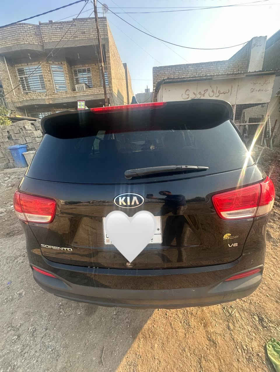 السلام عليكم سورنتو للبيع موديل 16كفاله فقط ربع جاملغ حادث امريكا وحادث نفس جاملغ بي طخه فقط كير مكينه كفاله خير من الله سياره تخم تاير جواهه 7راكب مكينه 6 
185 للتواصل 
***********واتساب فقط 
***********واتساب فقط
