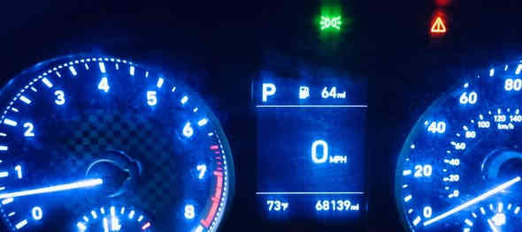 السلام عليكم 
النترا للبيع
الموديل 2020
كير AT
رقم انكليزي جديد 
سنويه لغايه 2030
ماشيه 68الف مايل
هزه جديده
السياره باسمي 
وارد امريكي حادث جاملغ ونص باب السائق بدون إرباك بدون تبديل ليبل واحد بيه بارد بين البابين اليمنه موضح بالصور 
محرك كير تبريد تايرات خير من الله تجي وتفحص وين تريد 
السعر 133 ورقه 
العنوان بغداد/البلديات /حي التجار 
للاستفسار 
***********اتصال 
***********واتس اب بغداد
