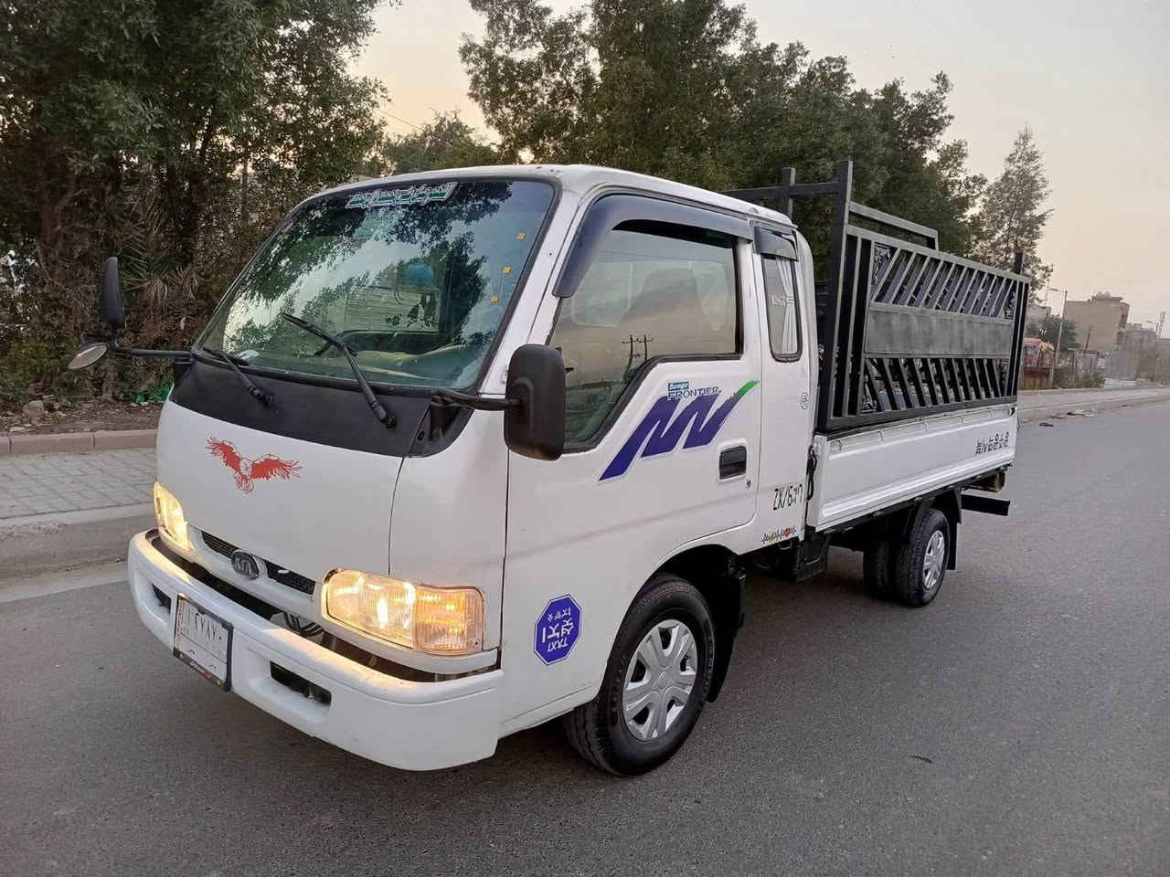 فونتيره موديل 99  قماره قلاب
 جاهزه  مكينه وكير شرط لا تبخير ولا تنقيص 
صدر جديد. تخم تاير  كهربائيات كله شغاله  
رقم بابل مداور ثاني يوم 

سعر 60 وبيه مجال 

***********

مكانه نجف
