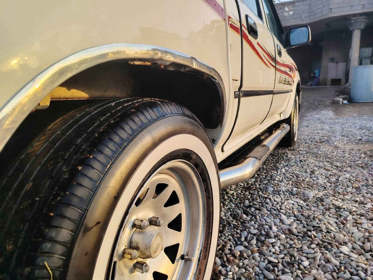 للبيع ديرموديل 2006
رقم كركوك دولي سنويه 2030 

بطاقه بانزين 

مصبوغه حزام جماليه 

بيها طخه خفيفه جامرلق وشويه من البونيد 
السعر50 اوبيها مجال
اللاستفسار ***********
