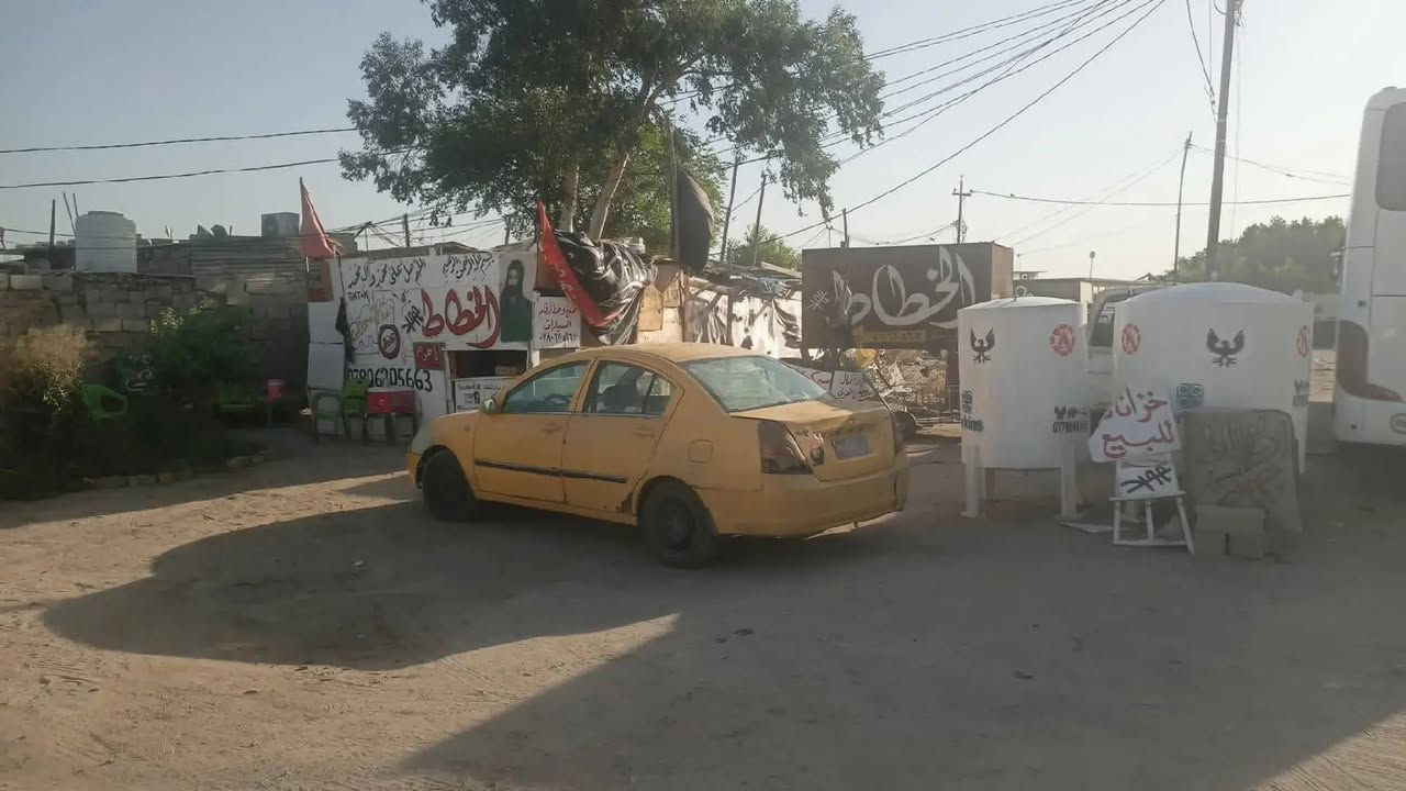 للبيع 
شيري اي فايف محورة كامري ابو الكف موديل 12 ادوات 
گيرها گايم محرك يشتغل نهايتها مليون ***********
