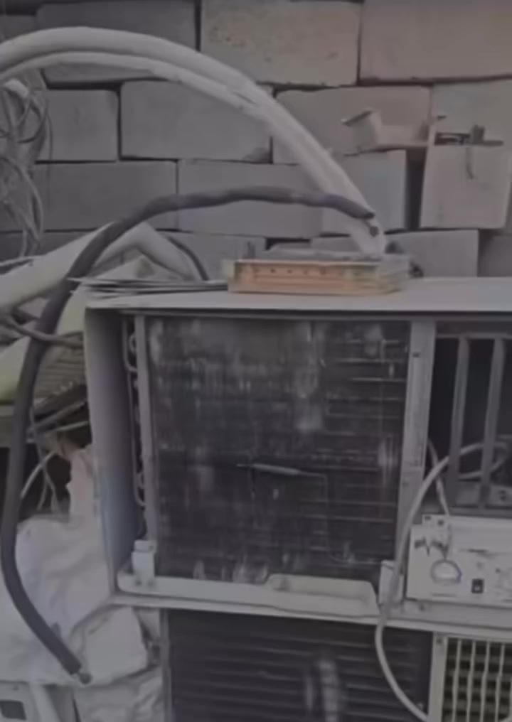 ***********
واتساب
