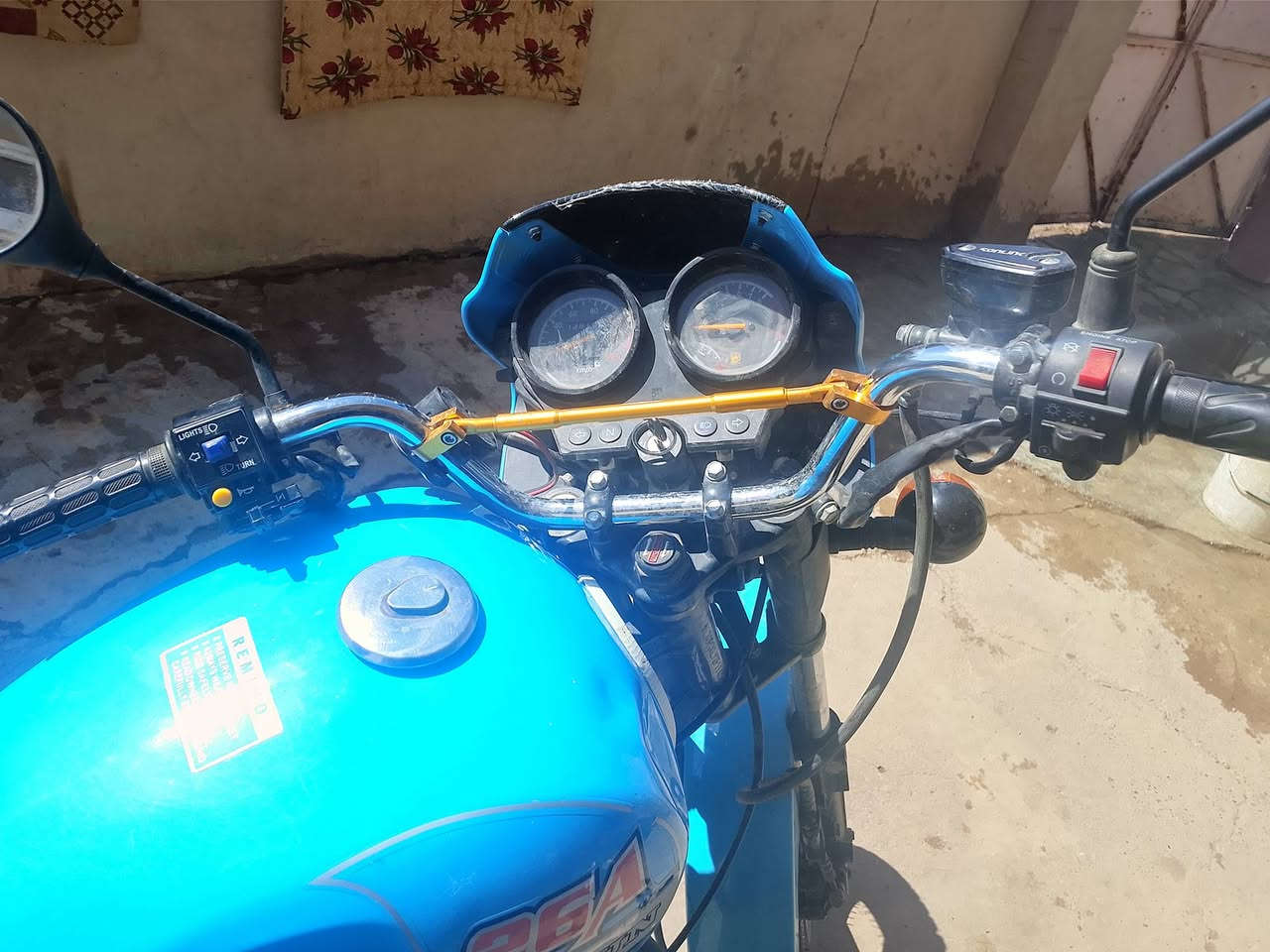 السلام عليكم دايوان كلاسك موديل 2023محرك 200محرك شرط مامفتوح ترايك وين ماتريد رقم صلاح الدين شرط التحويل السعر 1800..


**إذا كنت صاحب هذا الإعلان وتريد حذفه لأي سبب، رجاءا أرسل رسالة إلى الدعم الفني**