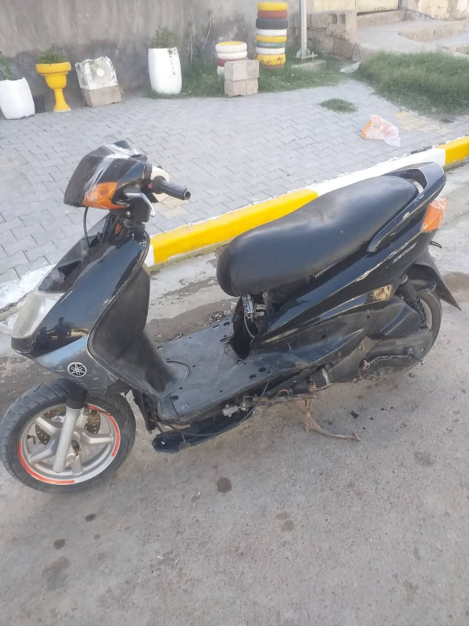 دراجه سكنس ياباني السرعه ١١٠ كلهه  شغاله السعر ٢٢٥ ابيع كوم حديد المكان بغداد الحسينية الراشديه  ***********
