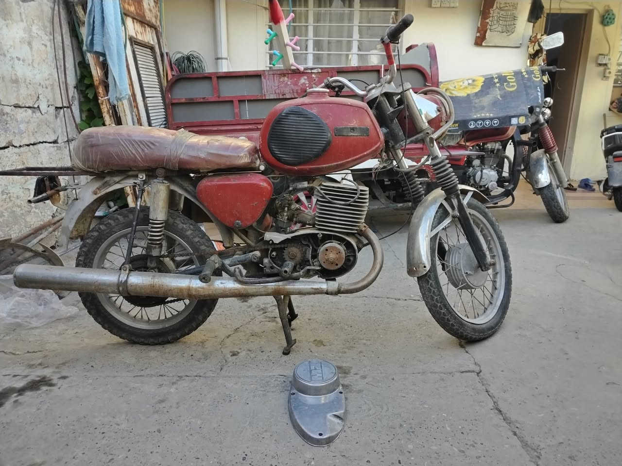 السلام عليكم ماطور MZ81
نضيف اوشغال كلشي مابي او مكينه ناعمه ونضيفه
السعر 550 اوبي مجال التواصل عل رقم *********** مابي واتساب
