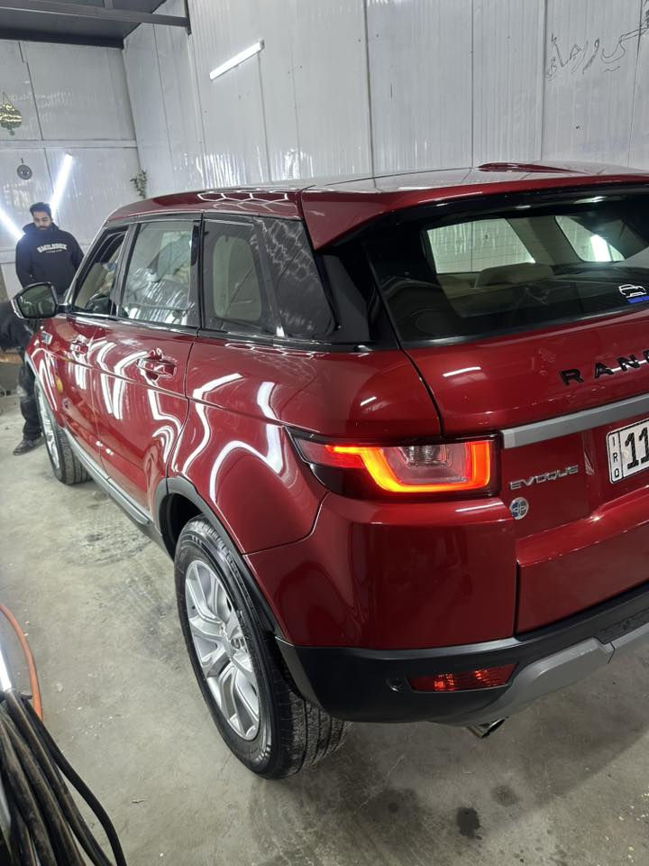 السلام عليكم. رانج ايفوك . وكاله سردار . موديل 2018 ماشيه 45
رقم بغداد الجديد . فول مواصفات . مكفوله من بارد 

بيه صبغ بابين فقط صار بيه طخه خفيفه صبغتهن حتى 

بابين مامفتوح . سونار ويه منشور . رقم تلفون 

***********
