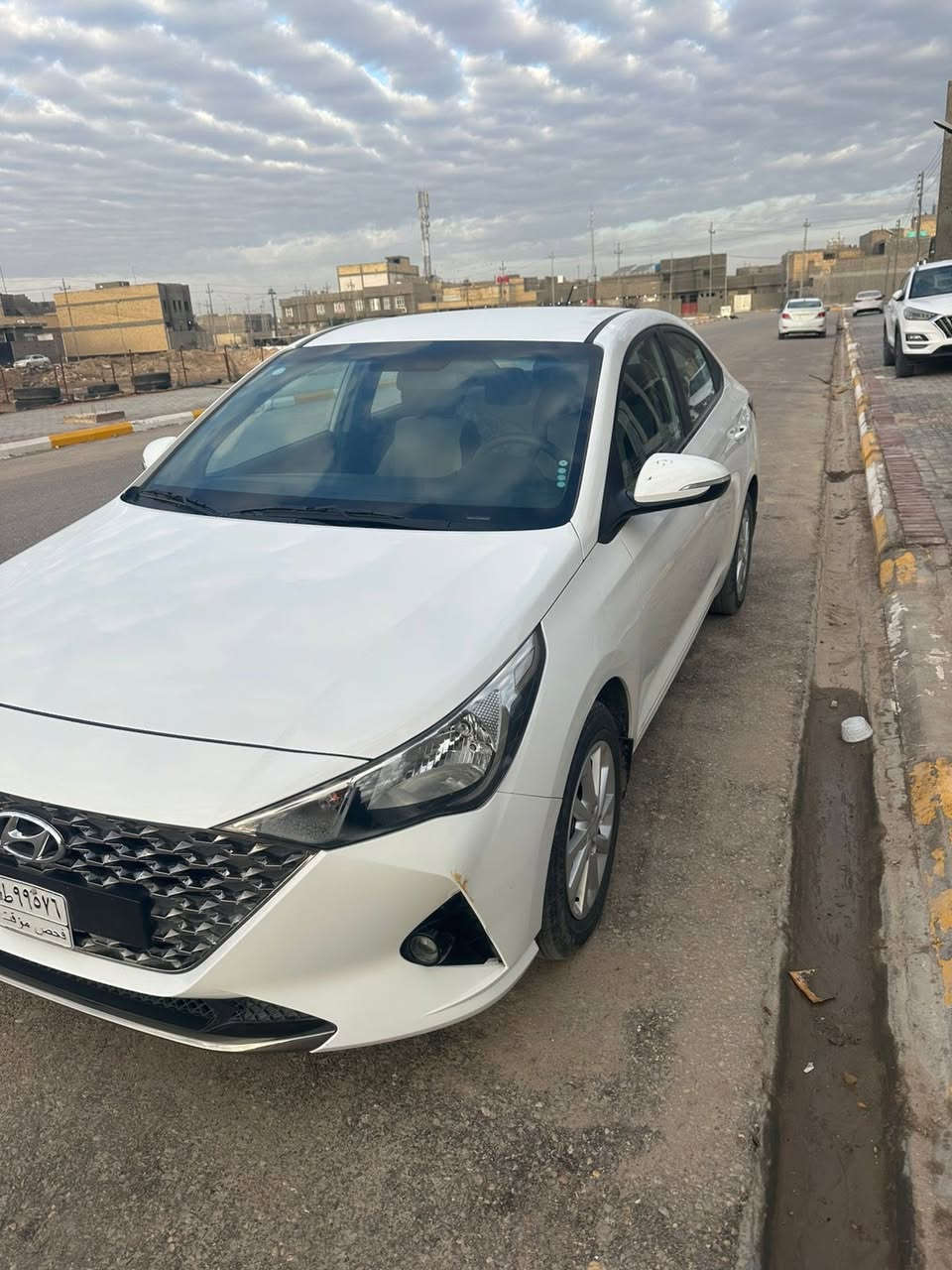 سلام عليكم اكسنت ٢٣ خليجي كفاله عامه مكينه ١٤٠٠ ماشه ٤٨بدون الرقم بسم شركه بسماوه سعر ١١٧ وبيهه مجال *********** مكاني ديوانيه الحمزه شرقي
