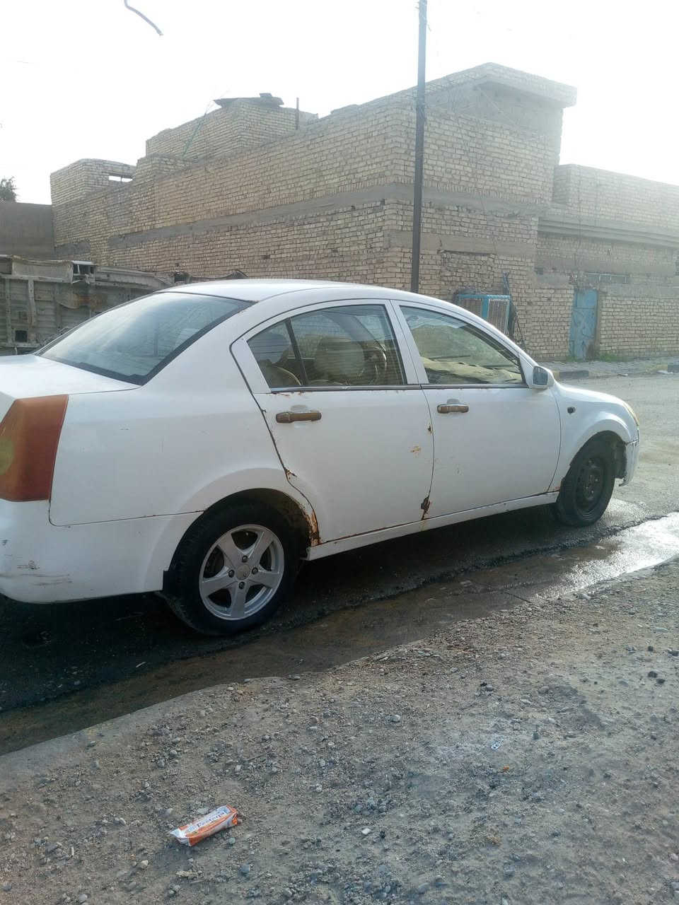 السلام عليكم شيري أي فايف موديل 2011 بغداد ألاماني مشروع وطني السنويه ما منتهيه  راعيه متوفي مكينه وكير كورلا اوتوماتيك المكينه مفتر بيه يطغ السيارة بلاديه مابيه ضربه ولا صبغ غرفته حلوة جديده رايدهه 22 ورقه وبيه مجال مكاني بغداد ***********
