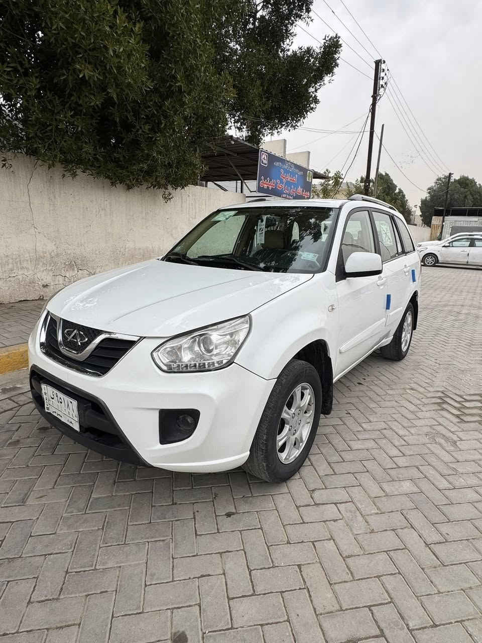 سلام عليكم تيكو موديل2013
مكفولة كفالة عامة  من ضربة  وصبغ 

وتبديل كير ومكينة على وضع الشركة 

ماشية100 حقيقي استخدام شخصي 

صدر أمامي خلفي كله جديد 

تخم تاير قبل أسبوع مشدودلها 

تبريد شغال ثلج 

مواصفات السيارة 

تحكم ستيرن 

شاشة 

حساس امامي 

حساس خلفي 

سلايت روب 

كشنات جلد 

تدفئة وتبريد 

5ويل كب 

وبعد بيها هواي مواصفات 

معروفة مواصفات التيكو 

مكينة1800

 كير كهربائي

مدوشمة غرفة السيارة 

كهربائيات عام شغالة 

رقم بغداد آلماني مشروع وطني تحويل ثاني يوم 

مكاني بغداد الشعب  

رقم الهاتف ‭٠٧٧٣ ٨٤٨ ١٠٣٤‬

الشراي يتصل ويدلل 

مامتواجد على النت الرجآء الأتصال فقط
