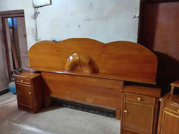 يالله 
غرفة نوم 4ابواب صاج تسكام
جدا نضيفة   
الضهر جرجوبة براغي 
غرفة ناعمة وحلوه  ونضيفة 
السعر 450 
للاستفسار 
***********
*********** وتساب 
يوجد خدمة شد ونقل   بكروه 
العنوان حلة ناحية ابو غرق
