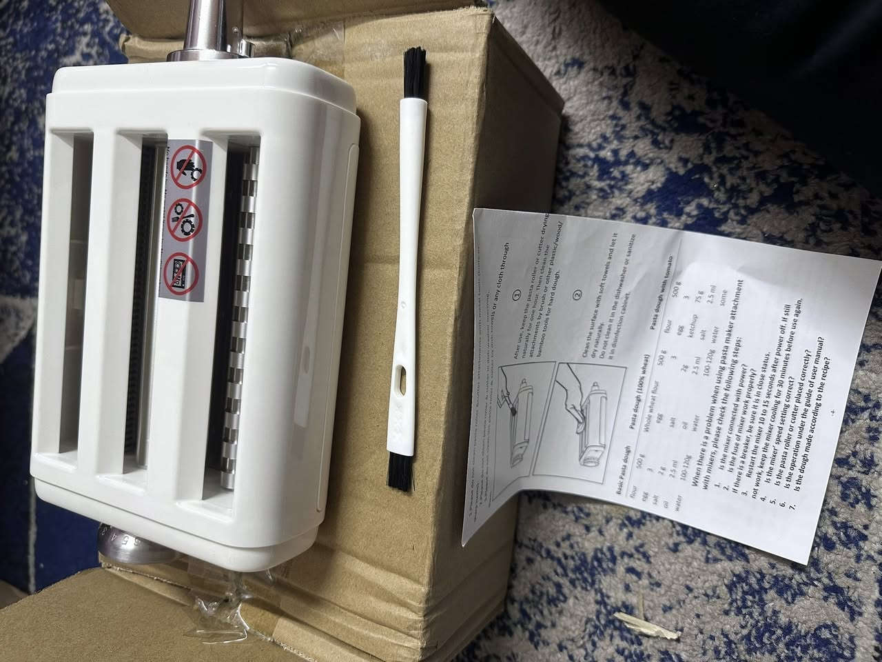 جهاز صانع للمعكرونه 
انطي سعر وبالعافيه


**إذا كنت صاحب هذا الإعلان وتريد حذفه لأي سبب، رجاءا أرسل رسالة إلى الدعم الفني**