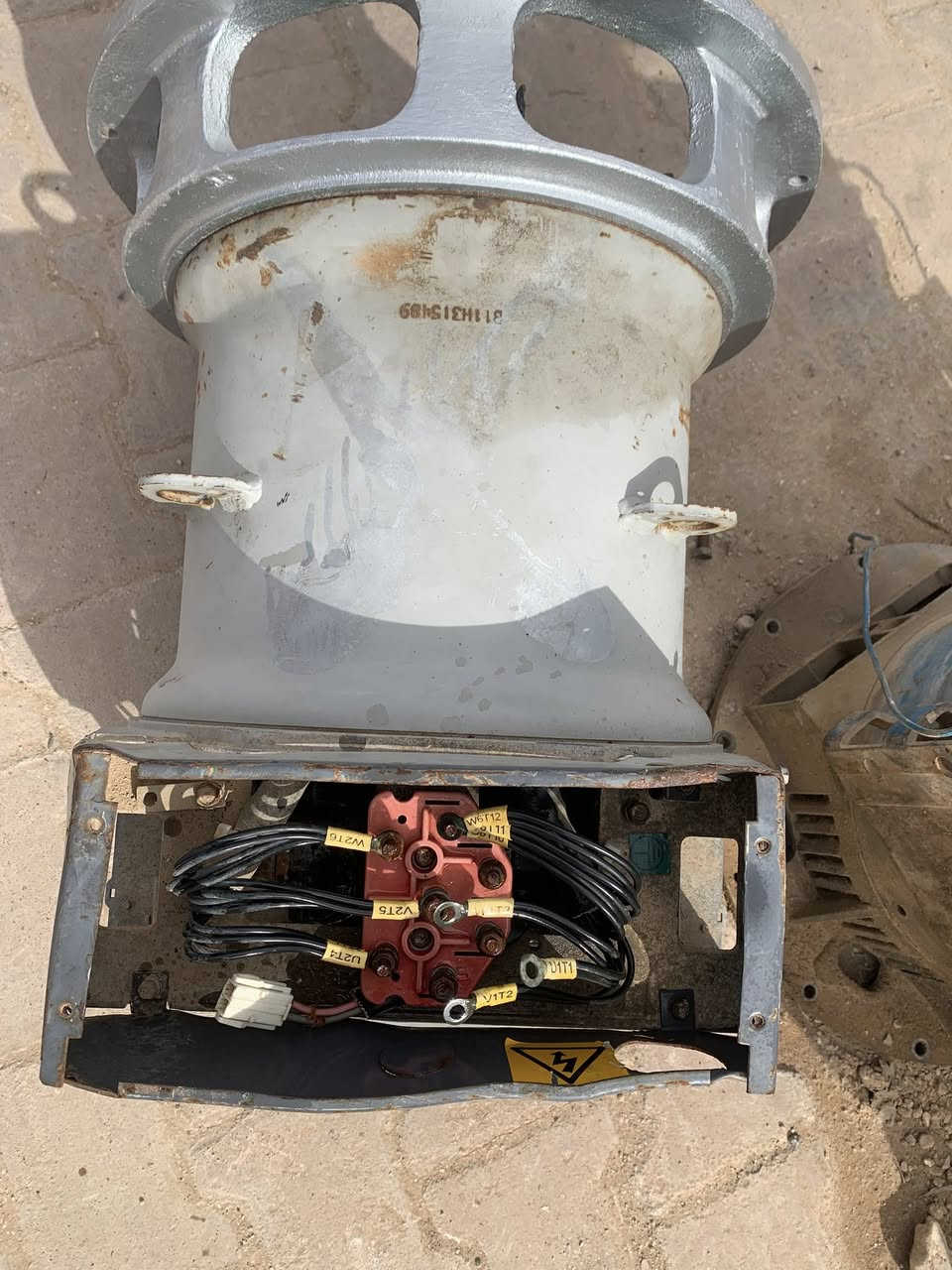 توليد 24 كيفي ستام فورد بلادي شرط الفحص
فنديشن 41 
نقص بس قرص امامي 
سعره 5 اوراق قفل مكانه الانبار يوجد توصيل ع حساب يشتري 
***********
***********
