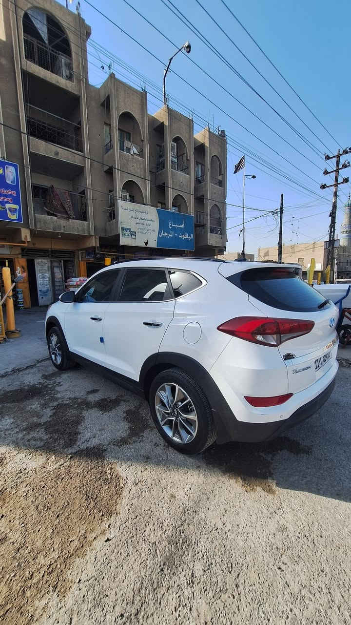 السلام عليكم توسان بني رامه خليجي 2018
سياره مكفوله كفاله عامه  

مكينه 2000دوش 

ماشي 90 لف 

رقم بغداد 

تحويل ثاني يوم 

سعر207$

وبيه مجال بسيط 

*********** رقمي
