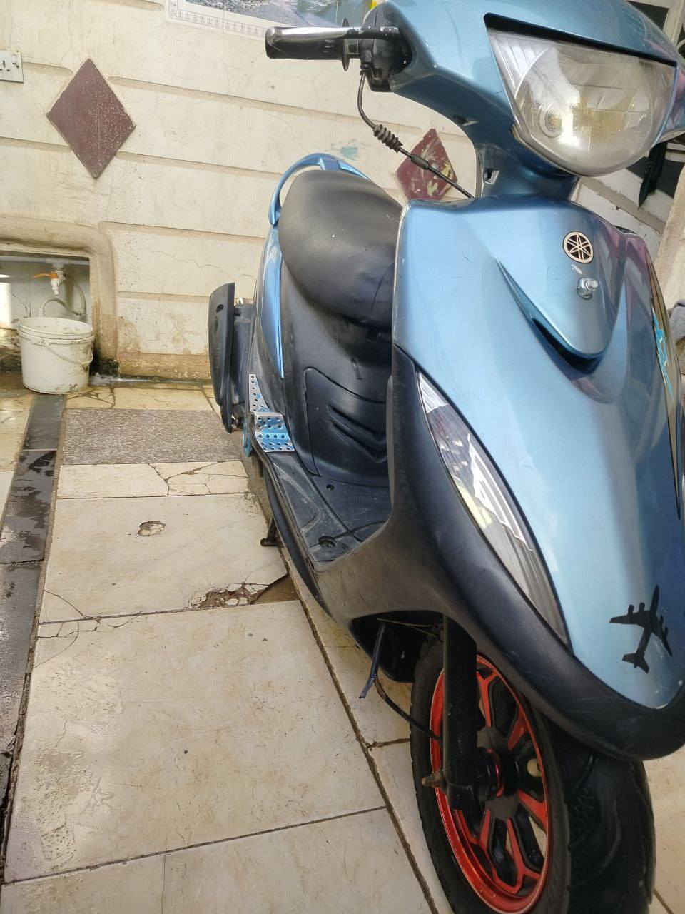 سلام عليكم ماكس عدله للبيع بلادي دراجه نضيفها ما بيها نقص بس باتري غير نقوصات مابيها  تجي وتشوف بعينك مكاني كربلاء المعملجي السعر ٥٠٠ وبيها مجال هذا رقمي***********
