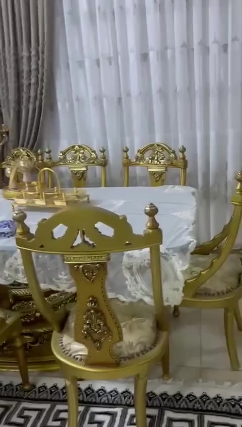 سلام عليكم تخم +ميز طعام +بوفيه البيع مصري كله تخم مكفوله من كلشي اريدها كامل ٢٦٥٠ بيها مجال محتاج فلوس عادي ابيع مفرد مكان بغداد حي عامل هاذ رقمي ***********
