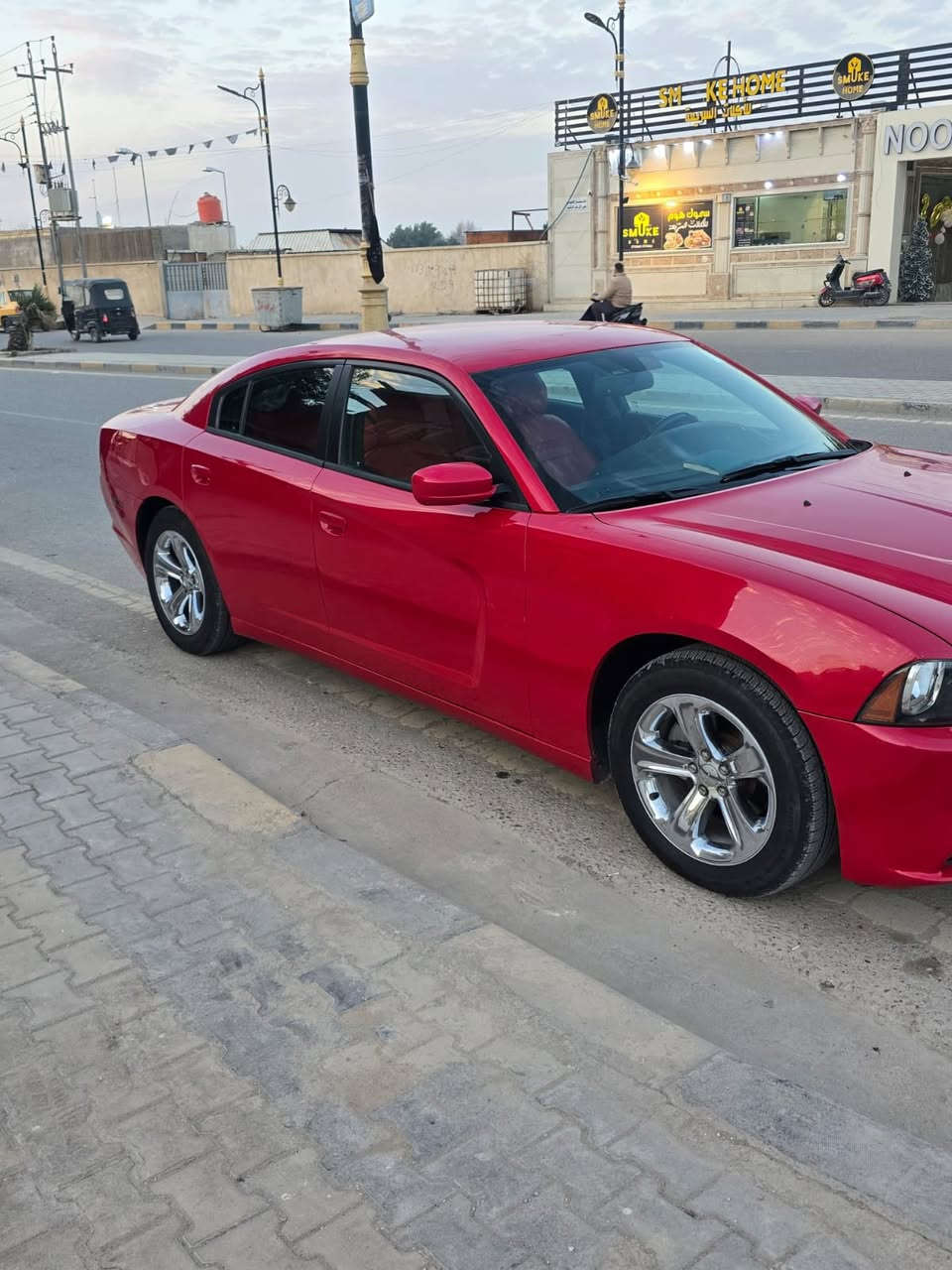 السلام عليكم
جارجر  ١٣ 
مكينه ٣٦٠٠
رقم اربيل ساقط
مواصفات خليجيه 
شاشه كبيره
كير ماوس 
تشغيل عن بعد
كامره خلفيه
شاشه كبيره 
عداد ٢٦٠
توقف عند فتح باب السايق
جرص عند سرعه ١٢٠
دواخل  أحمر
السعر ١٧٥
رقم الهاتف  ***********
