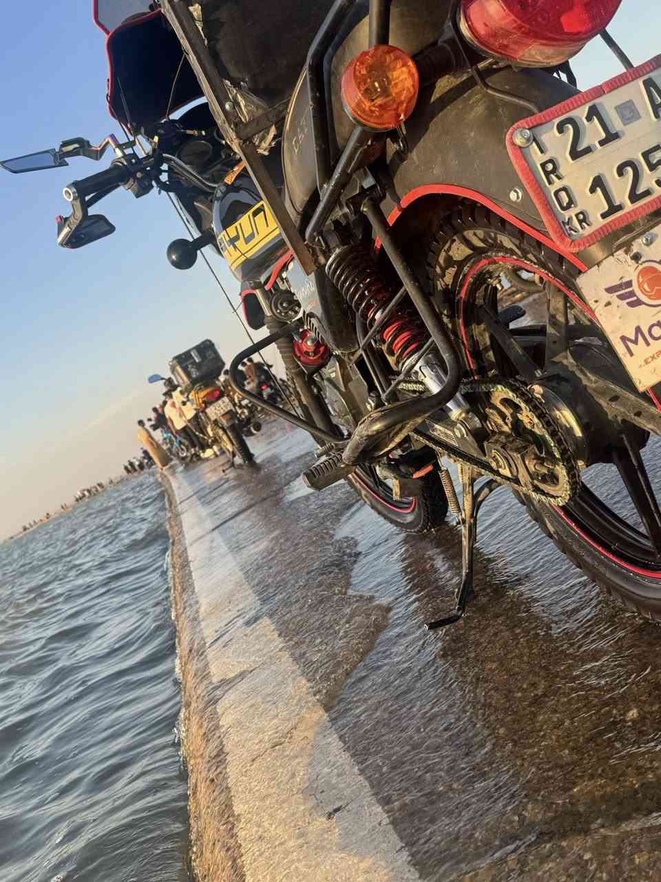دايون جبلي موديل 2025 للبيع او المراوس ماشيه 18000النضافه مثل ماموضح بلصور للبيع او المراوس 
رقم ***********
