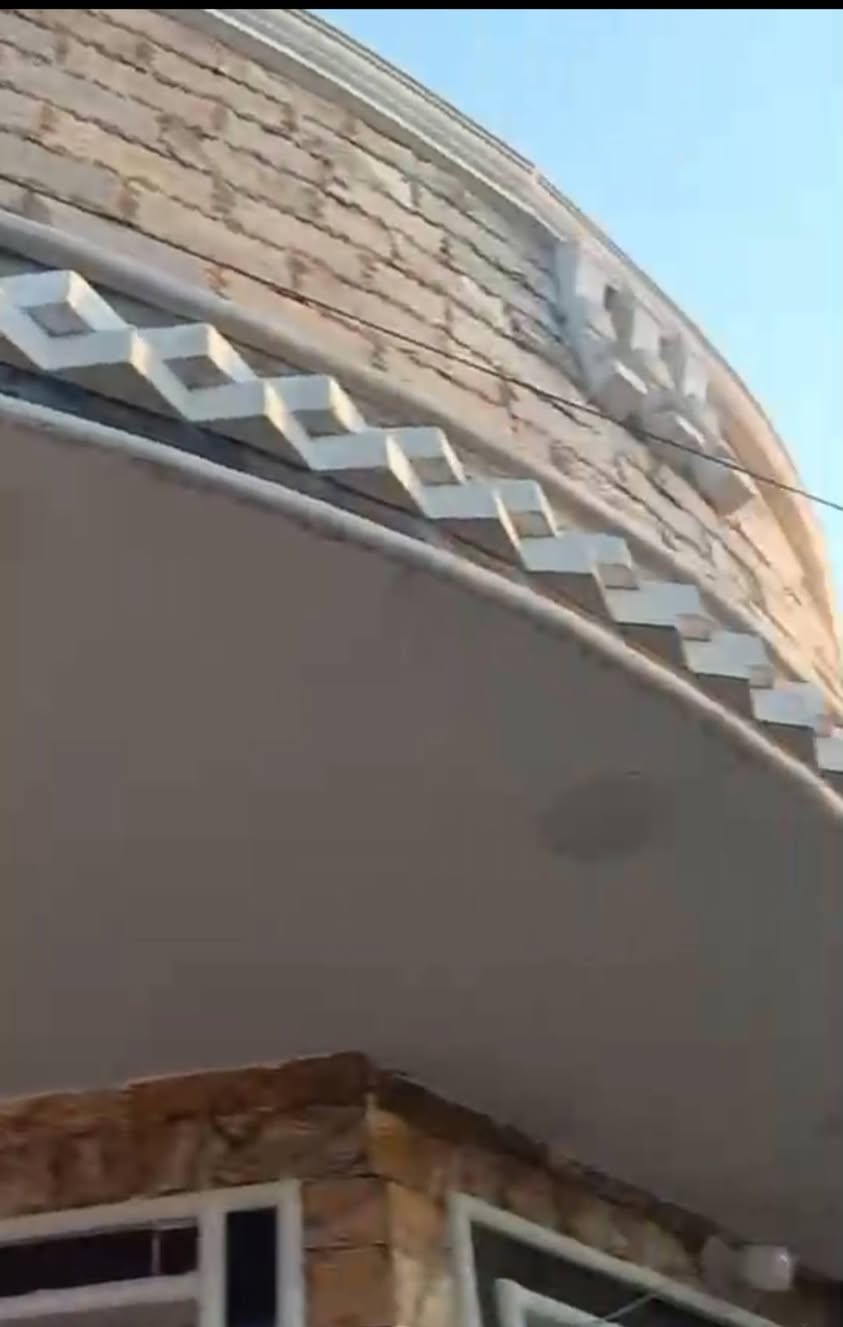 دار للبيع 100متر واجهة5%20نزال الزعفرانية نهاية الارع شوارع قبل معمل الغاز فرع سكلة الركابي للاستفسار***********
