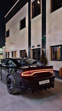 جارجر 2016 RT السعر 168 ورقه وبيها مجال  السياره بيها قطعه صبغ وقطعتين...