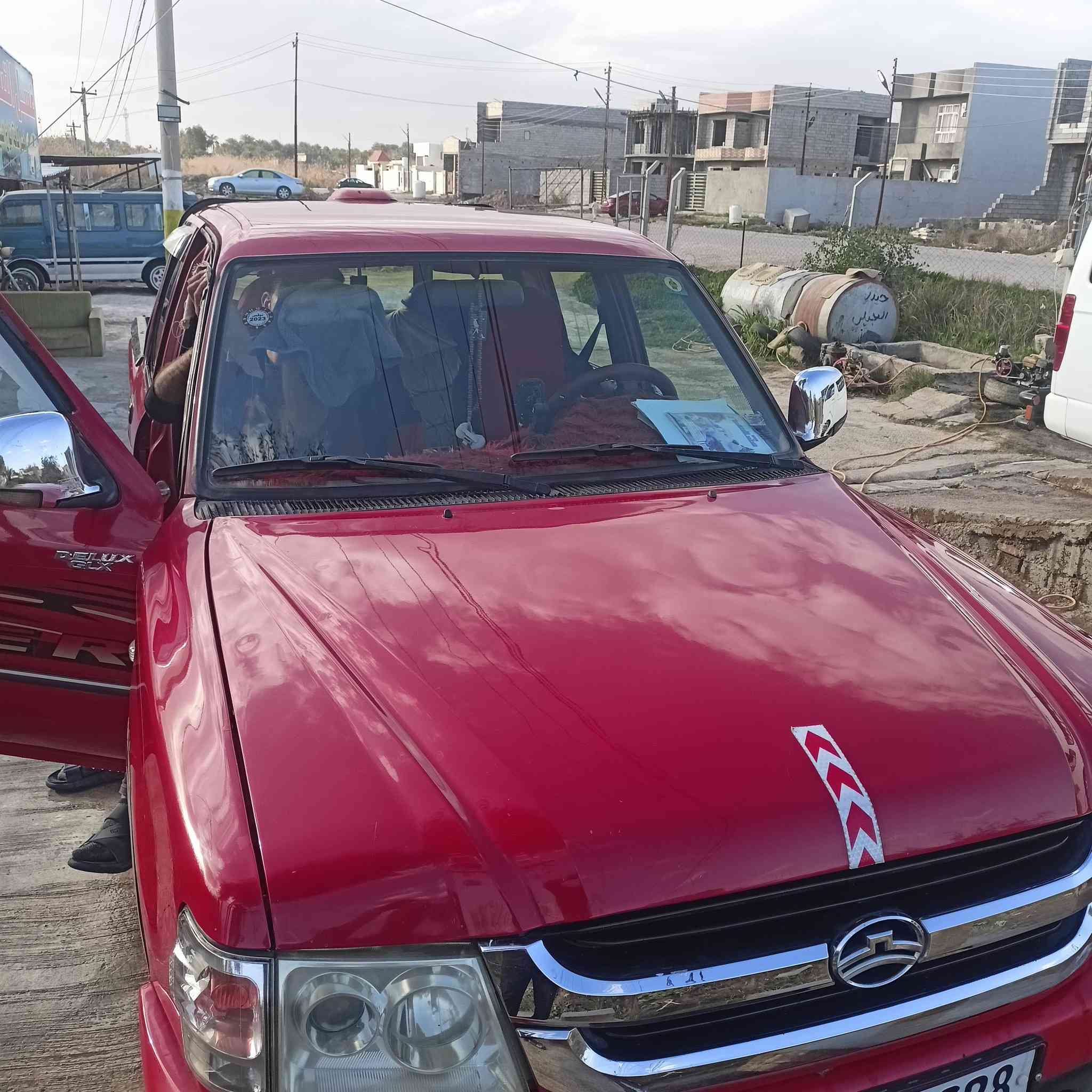 السلام عليكم للبيع
بيكم دير 2012 
السياره جاهزره من كلشي الرقم الجديد 
 السياره ماشيه 130 الف 
السعر 70 وبيها مجال  
***********
مكانها ديالى تقاطع القدس
